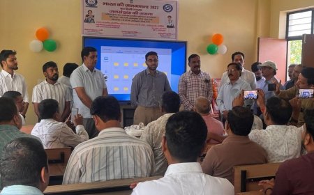 देवरिया में जनगणना 3 चरणों में होगी:16 से 30 नवंबर तक खुद भर सकेंगे जानकारी, पोर्टल पर होंगे आवेदन