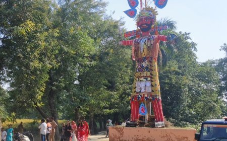 मऊ में होगा 35 फीट के रावण का वध:मैदान में दिखेगा राम-रावण युद्ध, वानर सेना के साथ लंका पहुंचेंगे