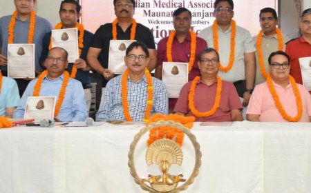 मऊ IMA की नई कार्यकारिणी का चुनाव संपन्न:डॉ. आरके अग्रवाल अध्यक्ष और डॉ. राहुल कुमार सचिव चुने गए
