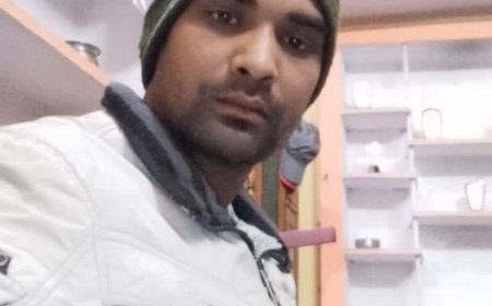 मेरठ में ट्रैक्टर की टक्कर से बाइक सवार की मौत:साथी घायल, चालक फरार; पुलिस CCTV फुटेज खंगाल रही