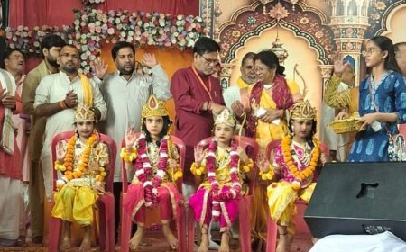 लखनऊ में राम जन्म प्रसंग से भक्तिमय हुआ कथा स्थल:स्वामी चिदंबरानंद सरस्वती ने सुनाया राम जन्म का प्रसंग, श्रद्धालु झूमे