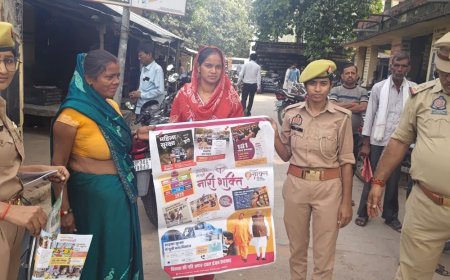 सीतापुर में महिला समाधान दिवस:मिशन शक्ति टीम पहुंची तहसील, प्रार्थना पत्रों के निस्तारण पर जोर