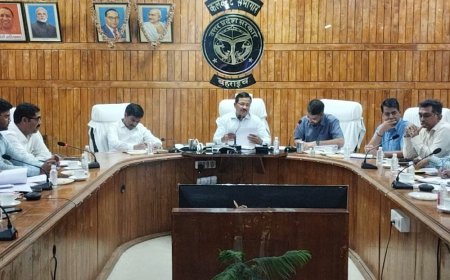 डीएम ने वाल्मीकि जयंती की तैयारियों के लिए निर्देश दिए:बहराइच में होंगे धार्मिक-सांस्कृतिक कार्यक्रम, समय से पूरी हों तैयारियां