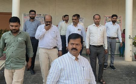 मऊ में MLC प्रत्याशी ने उठाए पुरानी पेंशन-मानदेय के मुद्दे:गोरखपुर-फैजाबाद खंड शिक्षक निर्वाचन क्षेत्र का 23 को होगा मतदान