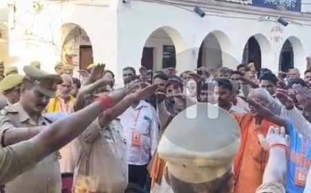 प्रतिमा विसर्जन में न हिंसा होगी, न आपत्तिजनक गीत बजेंगे:बहराइच में दिलाई गई शपथ, 2 साल पहले हुई थी युवक की मौत