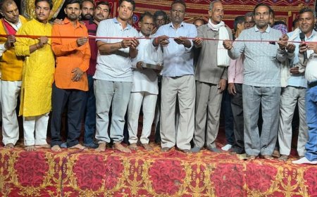 खितौरा में रामलीला महोत्सव का शुभारंभ:कमेटी अध्यक्ष ने दिया भाईचारे और एकता का संदेश