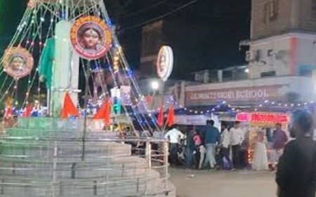 दशहरा पर माता दर्शन की तैयारी:दशहरा पर्व पर घुघली में जगह-जगह सजेगा पूजा पंडाल