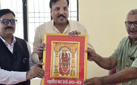 घोसी सांसद ने तहसील परिसर में पुस्तकालय का लोकार्पण किया:17.89 लाख की लागत से बना, अधिवक्ताओं को मिलेगी सुविधा