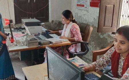 महराजगंज सदर ब्लॉक में बच्चों के मुफ्त आधार कार्ड बने:0 से 18 साल के बच्चों के बन रहे कार्ड, दो काउंटर से लोगों को राहत