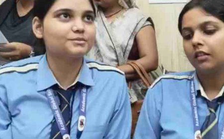 गोरखपुर में दो छात्राएं बनीं एक दिन की SP नॉर्थ:फरियादियों की सुनीं समस्याएं, कार्रवाई के दिए सख्त निर्देश