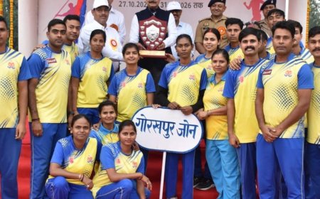 मेरठ जोन ने एथलेटिक्स-साइकिलिंग की ट्रॉफी जीती:लखनऊ में 74वीं यूपी पुलिस प्रतियोगिता में 9 रिकॉर्ड बने; महिला खिलाड़ियों ने 5 रिकॉर्ड बनाए
