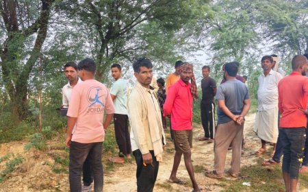 कौशांबी में बबूल के पेड़ पर लटकी मिली महिला:शनिवार रात दुर्गा पंडाल गई थी, परिजन पूरी रात ढूंढते रहे; सुबह शव मिलने पर पुलिस जांच में जुटी