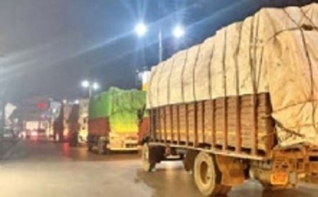 चित्रकूट में नवरात्र पर नो-एंट्री टाइम बदलने की मांग:सप्तमी से दशहरा तक रात 12 बजे के बाद खुले भारी वाहनों की एंट्री, श्रद्धालुओं की सुरक्षा का सवाल