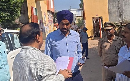 सुल्तानपुर में शिक्षक विधान परिषद चुनाव के लिए शांतिपूर्ण मतदान:सपा-भाजपा में सीधी टक्कर, 11 बूथों पर 2679 शिक्षक मतदाता डाल रहे वोट