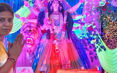 नवरात्रि पर मां महागौरी के दर्शन:पिपरायां में मां दुर्गा की आरती में उमड़ी भीड़, जयकारों के बीच झूमे श्रद्धालु