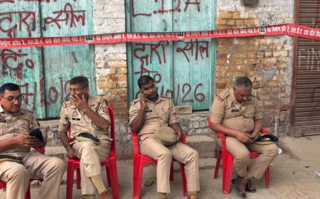 ट्रिपल मर्डर में फरार आरोपी राजेश शुक्ला गिरफ्तार:बहन की तलाश जारी, चबूतरे के विवाद में मारी थी गोली