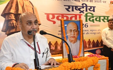 बरेका में राष्ट्रीय एकता दिवस पर शपथ ग्रहण समारोह:महाप्रबंधक ने अधिकारियों कर्मचारियों को दिलाई एकता की शपथ