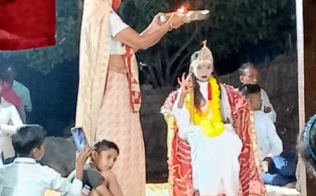 उमरिया में मां दुर्गा की प्रतिमा स्थापित:वैदिक मंत्रोच्चार के साथ प्राण प्रतिष्ठा, 9 दिवसीय नवरात्र अनुष्ठान और उत्साह
