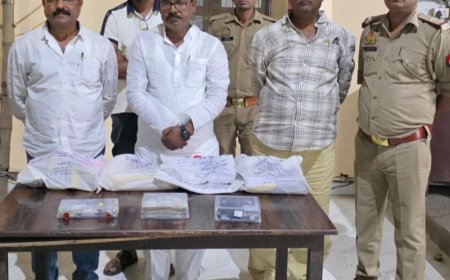 आजमगढ़ में 241000 के साथ चार लोग हिरासत में:शिक्षक एमएलसी चुनाव में बांटने के लिए ले जा रहे थे 2.41 लाख रुपये और प्रचार सामग्री बरामद