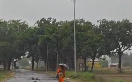 कौशांबी में तेज हवाओं के साथ बारिश:7 डिग्री गिरा तापमान, मौसम विभाग ने अगले 24 घंटे बारिश का अनुमान जताया