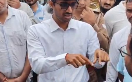घंटाघर की जमीन पर पार्किंग बंद होगी:नगर आयुक्त ने बैरिकेडिंग के निर्देश दिए; विवादित भूमि का बोर्ड लगेगा, गोयल रेस्टोरेंट पर फिलहाल सीलिंग नहीं