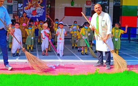 राष्ट्रपिता की जयंती पर रंगमंच कार्यक्रम:चौबेपुर के वीवीआईपी स्कूल में नन्हे बच्चों ने मनाया बापू का जन्मोत्सव