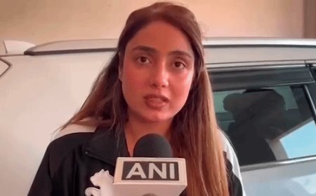 लखनऊ में गोमतीनगर पहुंचकर फरार हुई श्रद्धा:उसके पहुंचने वाली जगहों पर बाद में गई पुलिस, आला अधिकारी कर रहे मॉनिटरिंग