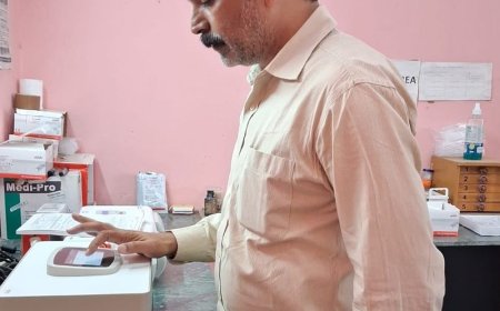 NHM संविदा कर्मचारियों की हड़ताल खत्म:अधिकारियों से बातचीत के बाद फैसला, ईपीएफ और ग्रेच्युटी का बजट में प्रावधान होगा