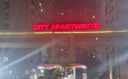 गाजियाबाद में 17 वीं मंजिल से गिरकर बच्चे की मौत:वेव सिटी क्षेत्र की सिटी अपार्टमेंट में खेलते समय हुआ हादसा, AC का वेंट खुला हुआ था