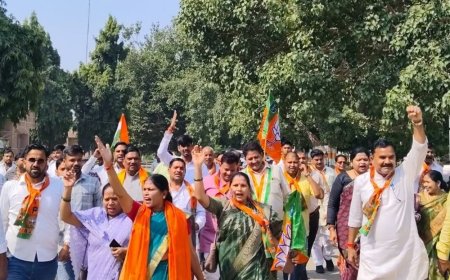 कन्नौज में भाजपा ने खड़गे की टिप्पणी पर प्रदर्शन किया:पीएम मोदी के पिता पर अमर्यादित बयान देने का आरोप, राष्ट्रपति से शिकायत की