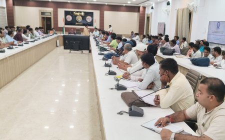 प्रयागराज में जनगणना कर्मियों की ट्रेनिंग 5 अक्टूबर से:जिला प्रशासन ने दूसरे चरण की तैयारियां तेज की, 226 फील्ड ट्रेनरों को मिलेगा प्रशिक्षण