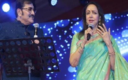 सुदेश भोसले की मिमिक्री और सदाबहार गीतों ने बांधा समां:ब्रज रज उत्सव में गीत-संगीत के बीच मेले की उमंग, लोकगायन और नृत्य प्रस्तुतियों ने मोहा मन