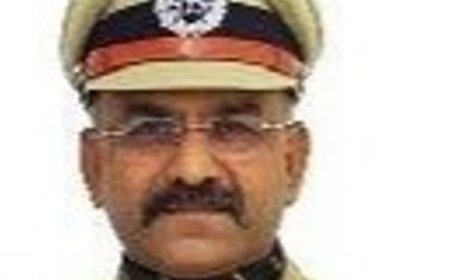 वाराणसी के अपर पुलिस आयुक्त किरिट हरिभाई राठौड़ बने:2010 बैच के IPS अधिकारी हैं, लखनऊ में DIG PAC पद पर तैनात थे