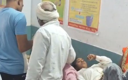 जालौन में जवारे चढ़ाने जा रही ट्रैक्टर-ट्रॉली पलटी:महानवमी पर मंदिर जा रहे थे, 20 से 25 लोग घायल; सीएचसी में भर्ती कराया