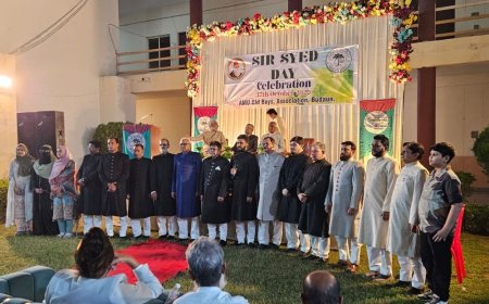 बदायूं में सर सैयद डे समारोह आयोजित:शिक्षा, सामाजिक सुधार, आपसी सौहार्द और आधुनिक विचारधारा के महत्व पर चर्चा