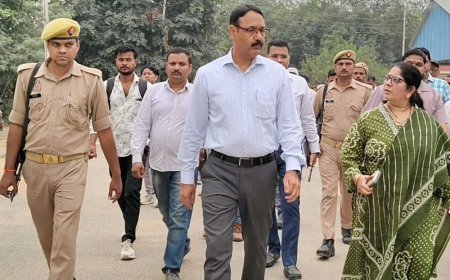 डीएम ने पूरनपुर मंडी में मारा छापा:धान खरीद की सुस्त रफ्तार पर हुए नाराज, केंद्र प्रभारियों को किसानों से बात करने के निर्देश दिए