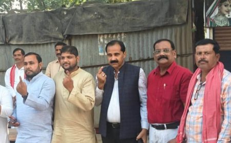 फतेहपुर में पूर्व डीआईजी ने की मतदान अपील:स्नातक एमएलसी चुनाव में भागीदारी पर जोर, शिक्षा और रोजगार के मुद्दे उठाए