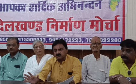 झांसी में 80 साल के बुजुर्ग करेंगे अनशन:बोले-बुंदेलखंड राज्य निर्माण के लिए अंतिम सांस तक सत्याग्रह पर बैठूंगा