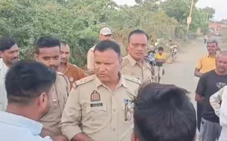 जालौन में ग्रामीणों ने मौरंग खदान का काम रोका:सड़कें खराब होने पर विरोध, कहा- पहले सड़क बनेगी तभी खनन होगा शुरू