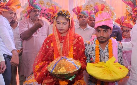खीरी में 192 जोड़ों का सामूहिक विवाह:नौ मुस्लिम जोड़ों का निकाह भी हुआ, मुख्यमंत्री सामूहिक विवाह योजना में जनप्रतिनिधियों ने दिया आशीर्वाद