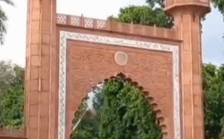 कल आएंगे सुप्रीम कोर्ट के जस्टिस ऑगस्टीन जॉर्ज मसीह:एएमयू में सर सैयद डे पर मुख्य अतिथि के रूप में होंगे शामिल, तीन अन्य दिग्गज अतिथि भी समारोह में लेंगे हिस्सा