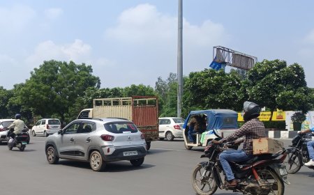 लखनऊ में दिन में तेज धूप:सुबह व शाम मौसम में ठंडक, रात का पारा सामान्य से 3 डिग्री अधिक गर्म