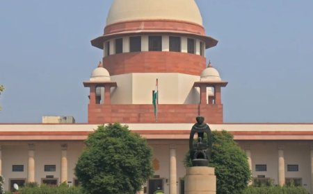 सुप्रीम कोर्ट चुनाव-आयुक्तों की नियुक्ति वाले फैसले की जांच करेगा:सुनवाई कर रहे जजों में सहमति नहीं थी; आयुक्तों के नियुक्ति पैनल से CJI को हटाने का मामला