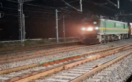 नई दिल्ली-हावड़ा के लिए चलेगी 2 स्पेशल ट्रेन:प्रयागराज जंक्शन पर होगा ठहराव, देखिए समय सारिणी
