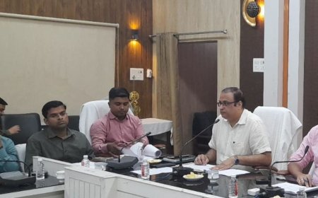 बुलंदशहर में मतदाता सूची का अंतिम प्रकाशन 2027 में:4 जनवरी को होगा, राजनीतिक दलों के साथ बैठक में हुई चर्चा
