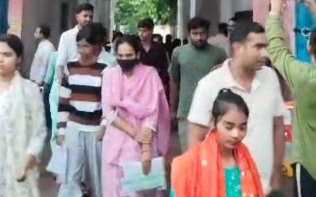 कौशांबी में PET परीक्षा में 3104 परीक्षार्थी अनुपस्थित:13 केंद्रों पर 9120 में से 6016 ने दी परीक्षा, प्रवेश से पहले हुई ट्रिपल लेयर चेकिंग