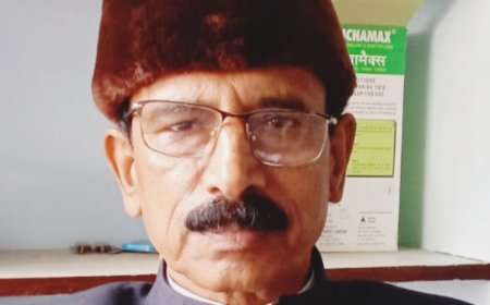 बलिया में खादी कारीगरों की कताई मजदूरी दोगुनी हुई:सूत कताई का भुगतान 7.50 से बढ़ाकर 15 रुपए प्रति लच्छी; पात्र संस्थाओं को 4% ब्याज पर ऋण