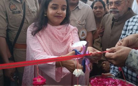 बाराबंकी में विश्वविख्यात देवा मेले का शुभारंभ:दस दिनों तक सूफियाना कलाम की महफिलें होंगी, देश-विदेश से लाखों जायरीन पहुंचेंगे