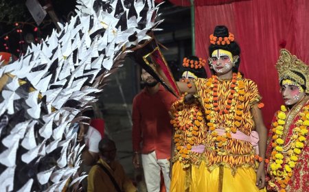श्रीराम ने जयंत को दंड देकर किया उद्धार:बाराबंकी के दशहराबाग की रामलीला में जयंत प्रसंग का मंचन