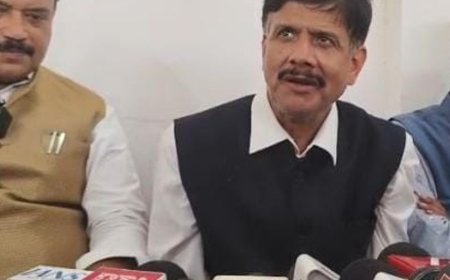 नकुल दुबे ने वोट को घर की इज्जत बताया:अम्बेडकरनगर में भाजपा पर साधा निशाना, 2027 में निष्पक्ष चुनाव कराने का किया आह्वान